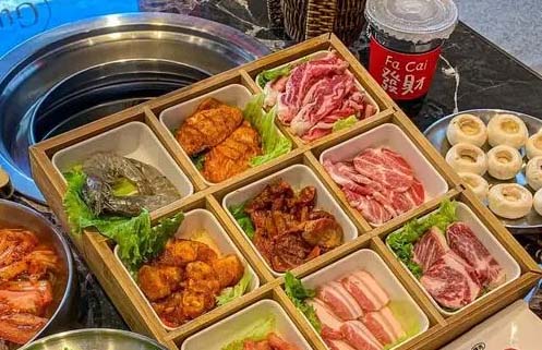 🔥佛山美食界新晋网红预警！九宫格韩式烧烤，燃爆你的味蕾盛宴🔥